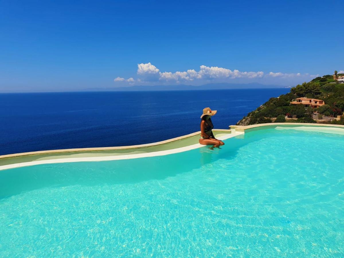 Vista Mozzafiato A Picco Sul Mare Villa Patty Torre delle Stelle Zewnętrze zdjęcie