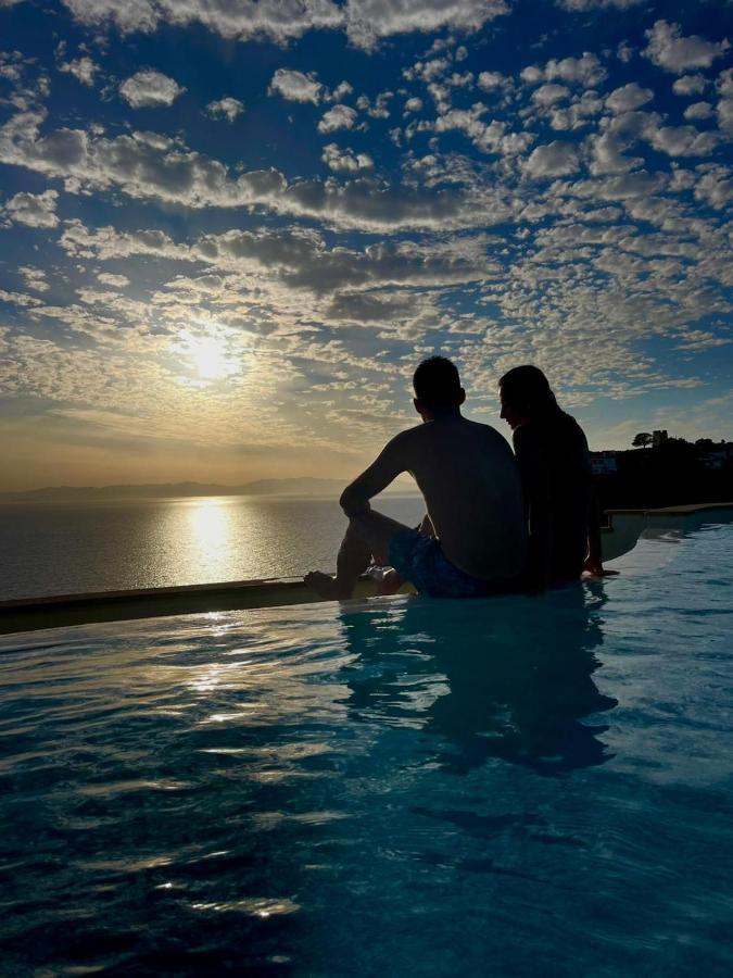 Vista Mozzafiato A Picco Sul Mare Villa Patty Torre delle Stelle Zewnętrze zdjęcie